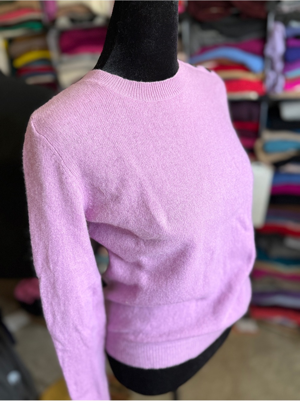 Garnet Hill Soft Lilac Crewneck Cashmere Sweater